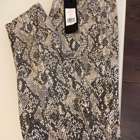 Veronica Beard High -Rise Skinny Jeans NWT. Size 26 - Picture 4 of 5